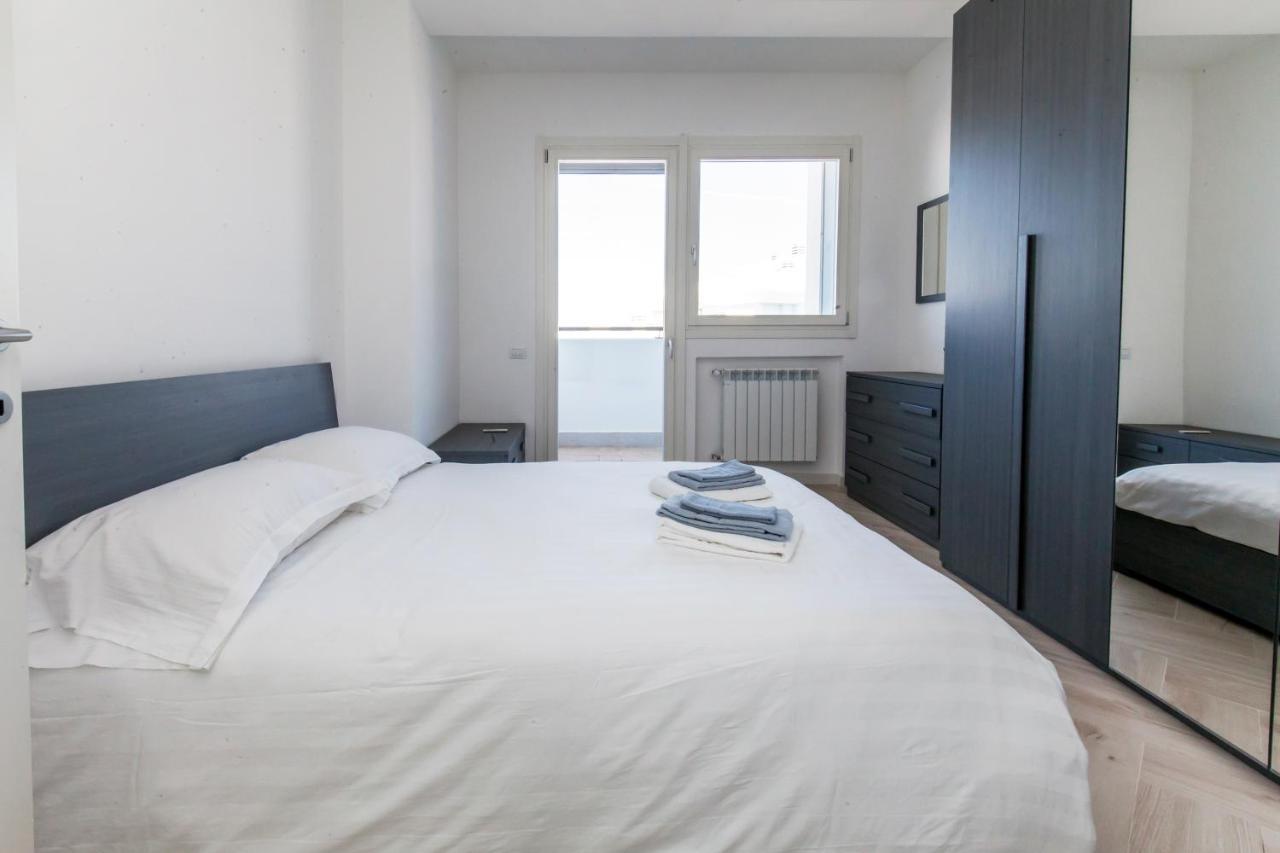 Appartement 12° Piano Torre Diamante - 67 à Milan Extérieur photo